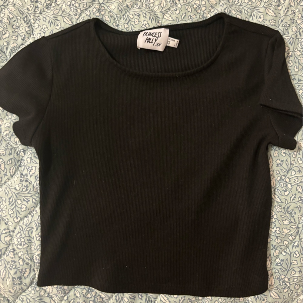 Black right cropped princess polly top